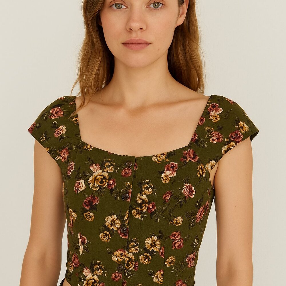 NWT Rewind Floral Button-Vintage Inspired Blouse – Size S